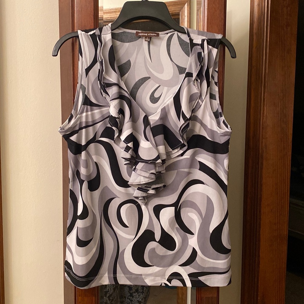Adrienne vittadini sleeveless top